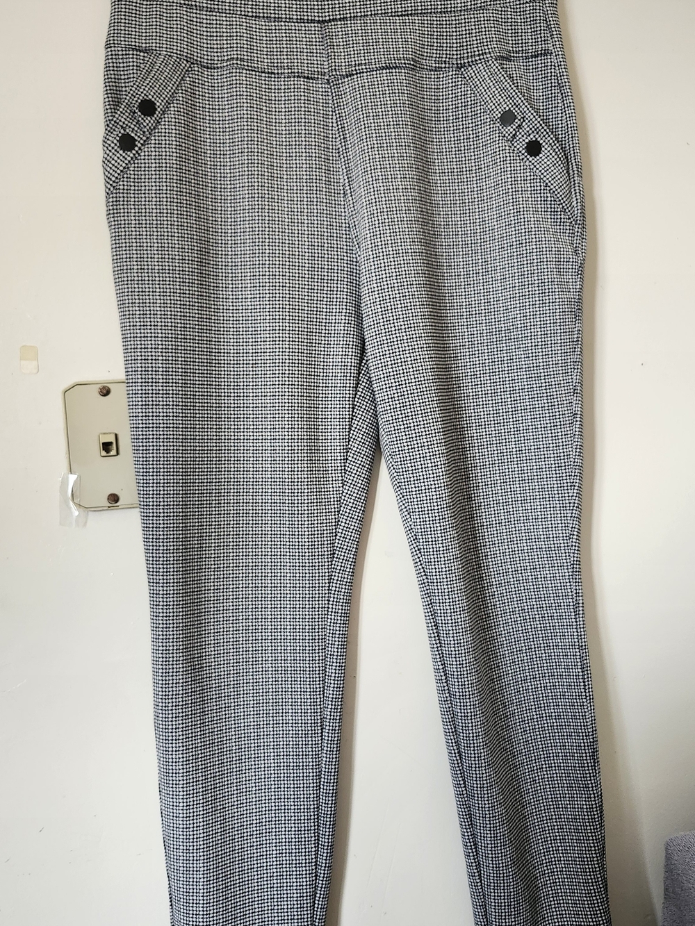 Slim Fit Houndstooth Dress Pants - Black/White